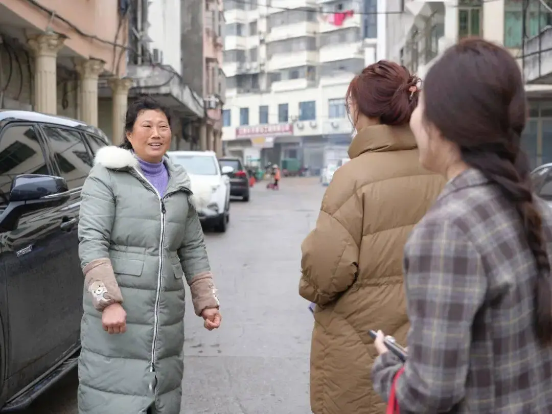 土地被“鎖死”，105本房產證“懸空”五年，誰把這盤“死棋”走活了？
