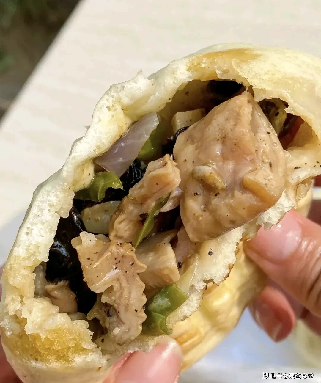 原創青島旅遊美食攻略！“必吃美食”全指南，豐儉由人不留遺憾！