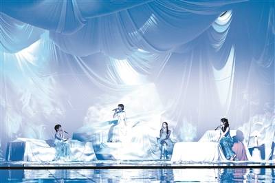 直播撞碎濾鏡《乘風2026》呈現更真實的女性群像