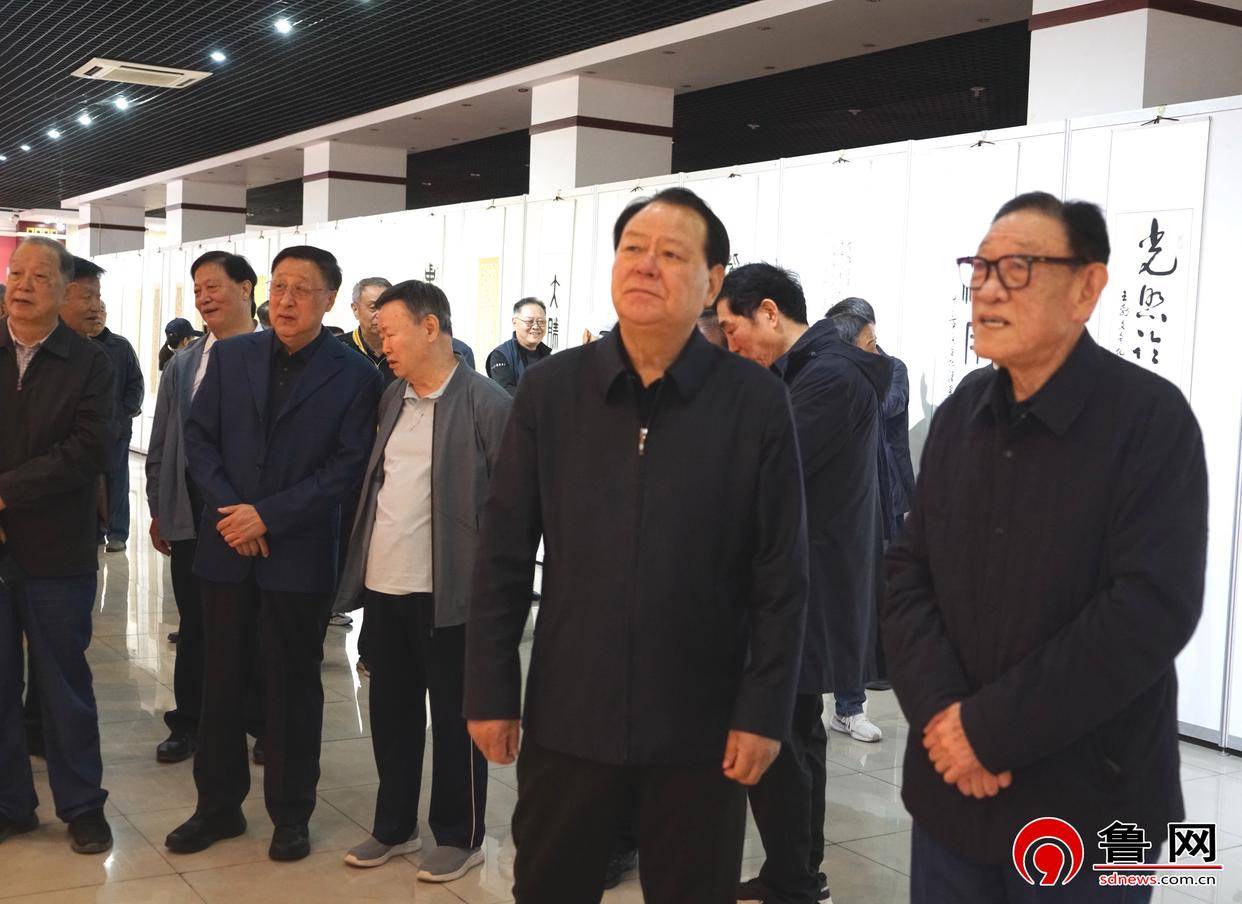 原創以書會友共促傳承 滕化濱書法品鑑與研討展開展
