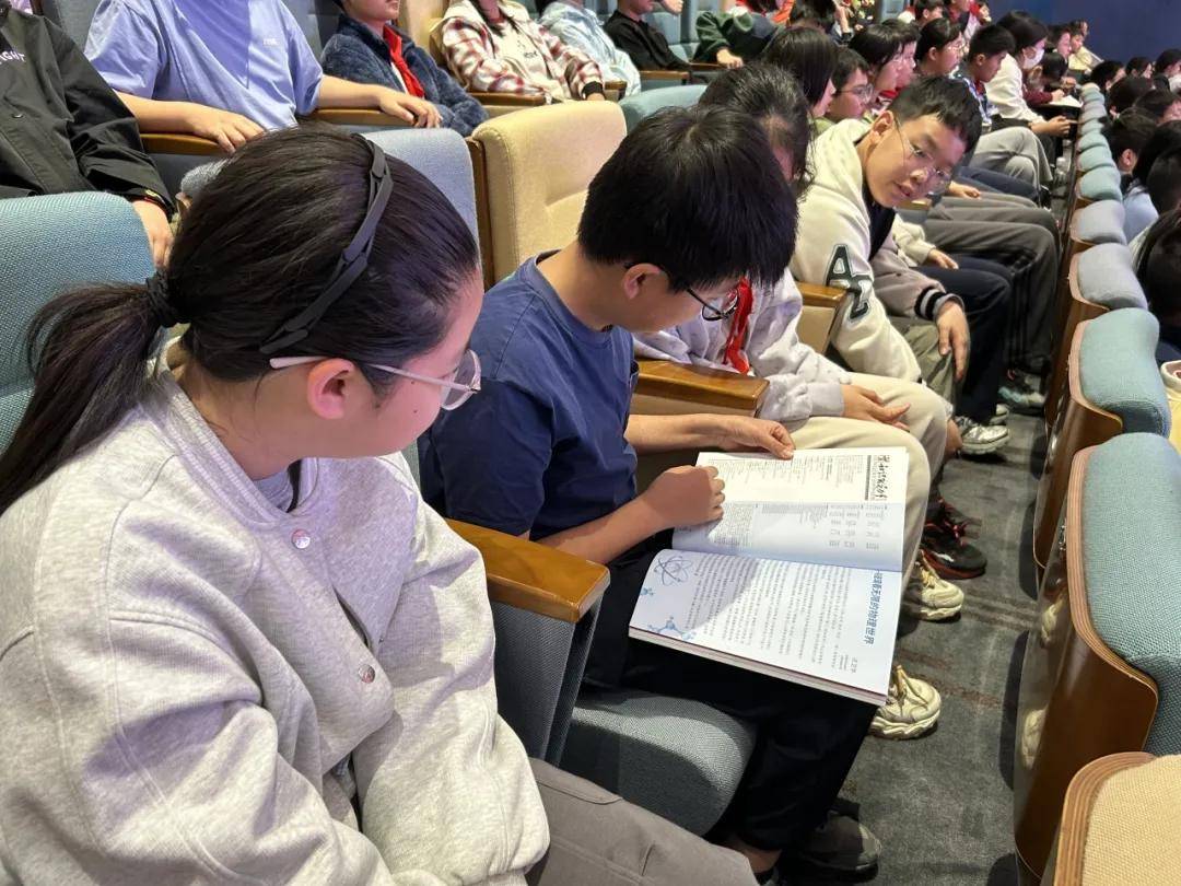 “領讀者沐光計劃”走進蘇州|蘇州科技城實驗小學教育集團“科普閱讀實踐教育基地”正式啟動
