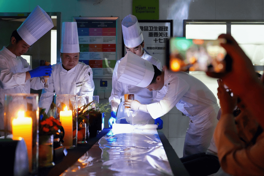 這是一場僅對十位賓客開放的美食盛宴