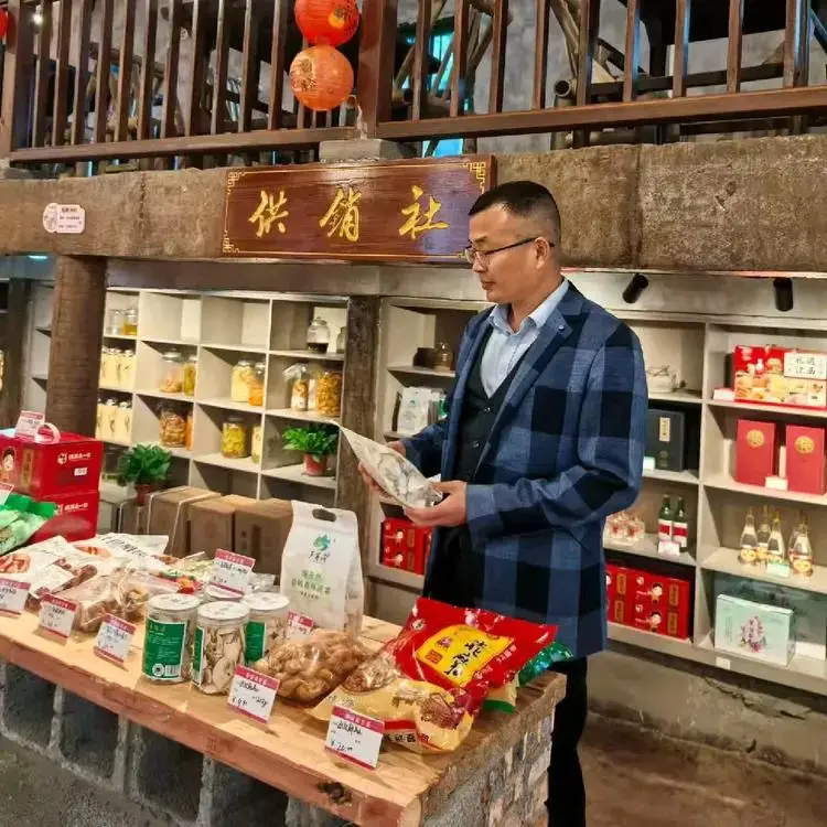 原創詩歌：致自己