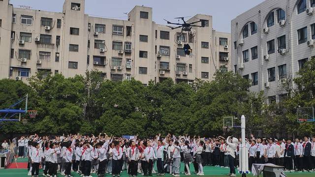 二七區淮河東路小學舉辦2026年科技節暨工程教育成果展
