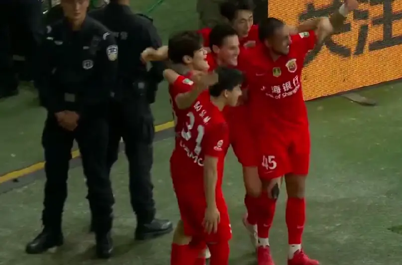 原創從1-0至0-1！北京國安經歷“戲劇性一幕”，進球被吹，反被判點球