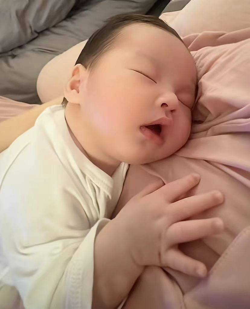 原創馬筱梅透露汪小菲給汪寶兒起名“大壯”，奶奶叫他“肉肉”