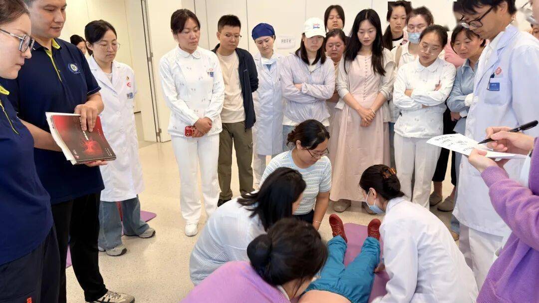 新聞集錦丨聚力盆底診療前沿，共築女性健康防線