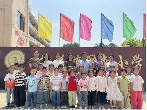 初探小學 禮遇成長——阜陽市潁東區插花鎮閘南幼兒園“初探小學 禮遇成長”幼小銜接活動之走進小學