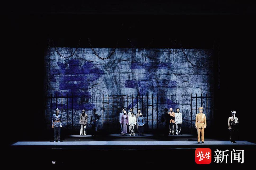 大學生版話劇《雨花臺》在中國藥科大學首演