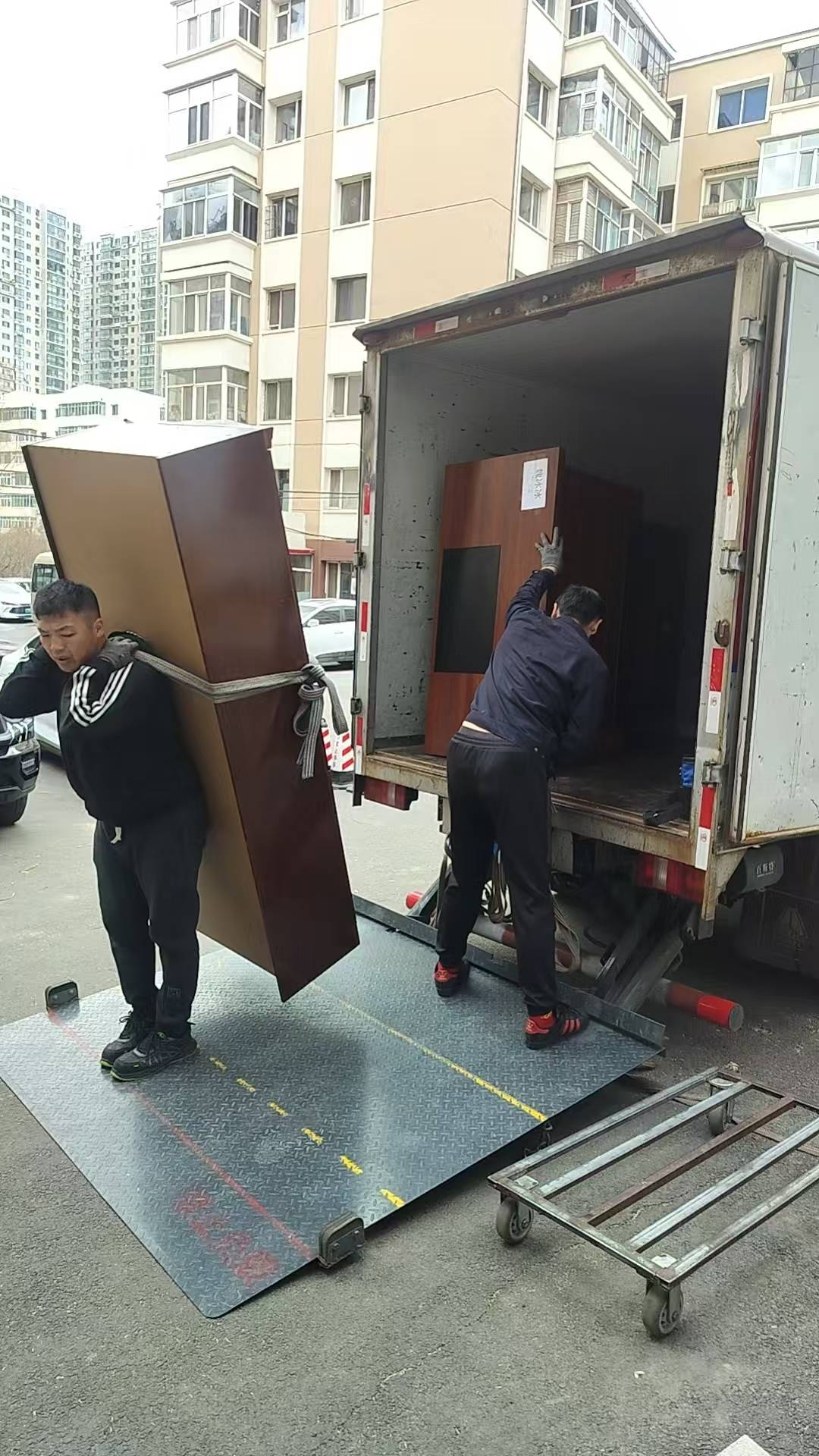 搬家公司哪家好？大兵搬家一站式全包省心省力