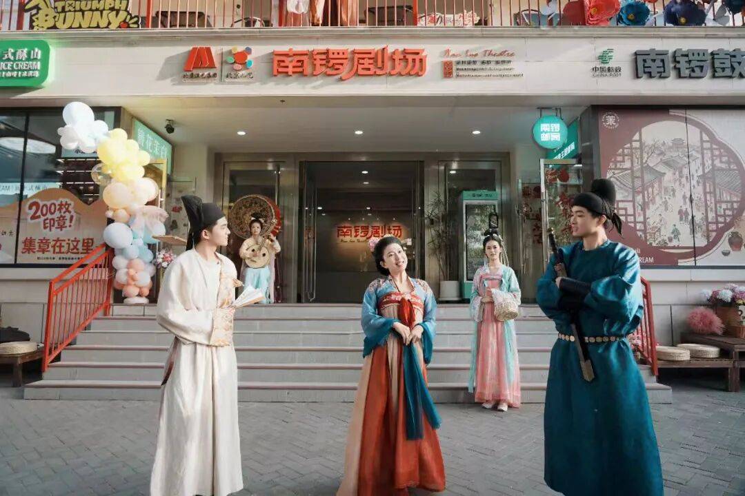 南鑼鼓巷戲劇展演季來了！22部好戲集結，戲劇之城處處有戲~
