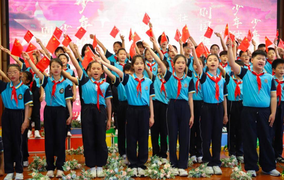 原創臨沂三河口小學開展主旋律歌曲合唱展演活動