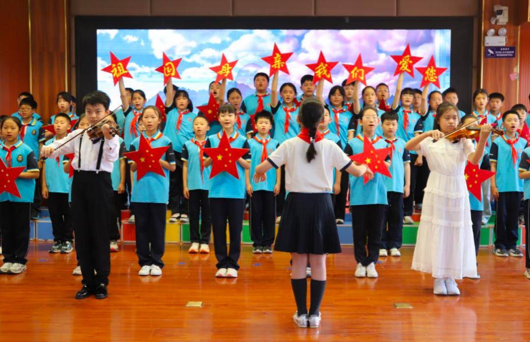 原創臨沂三河口小學開展主旋律歌曲合唱展演活動