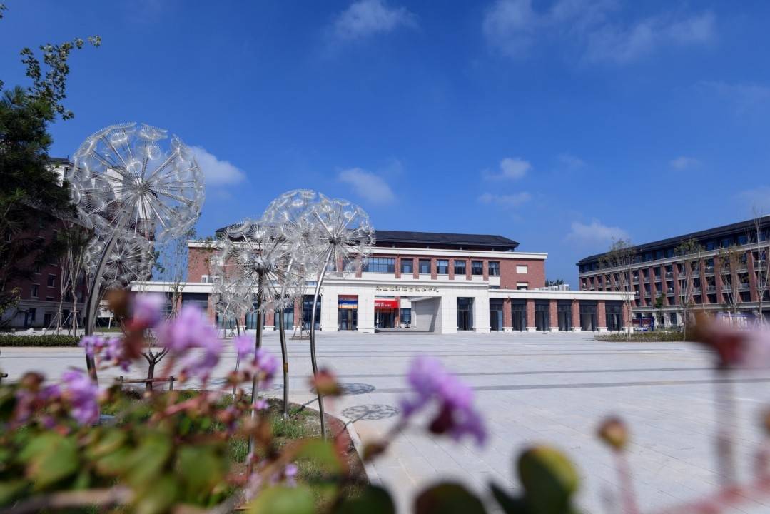 漫談學動漫設計費用，分享學動漫到哪個機構學靠譜