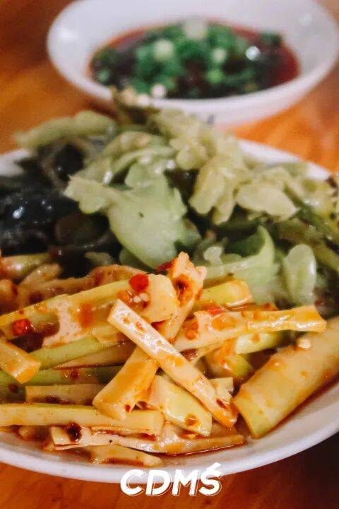 去崇州吃到撐，美食地圖更新了！