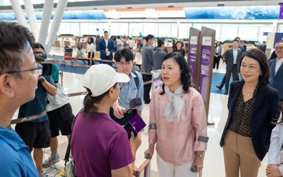 飛香港別跑錯！15家航空公司已“搬家”→