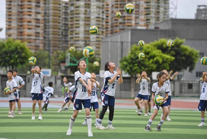 川師領辦，高新區這所小學與大學的兩年共生記