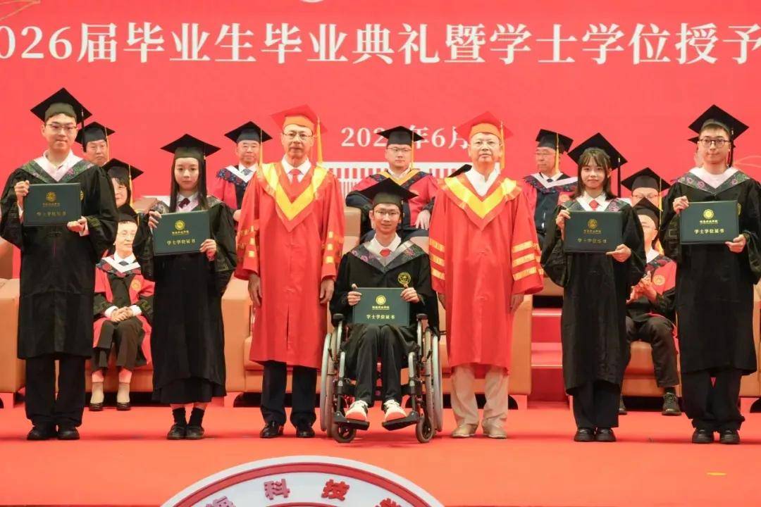 四次病危、高位截癱、考研第一：他坐在輪椅上，心卻一直在奔跑