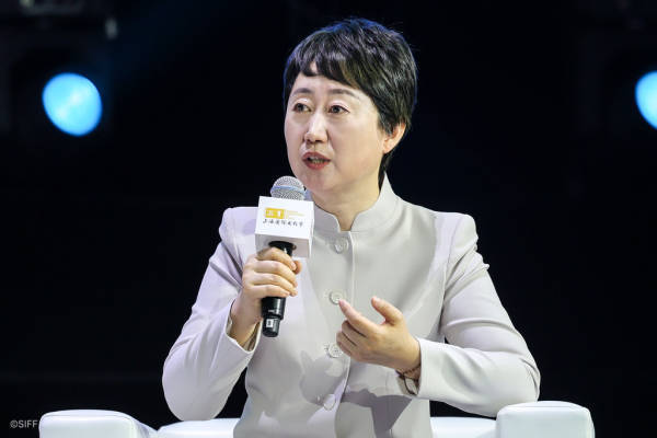 “說個有趣現象：AI影視公司，不敢招影視專業學生”